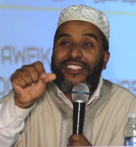 Picha ya msomaji wa Qur'ani Zakaria Al Raqibi