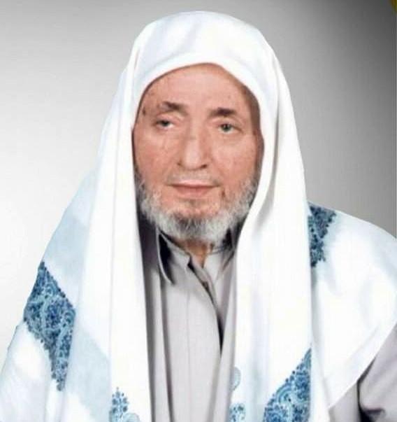 صورة قارئ القرآن أحمد عبد السلام كراسي